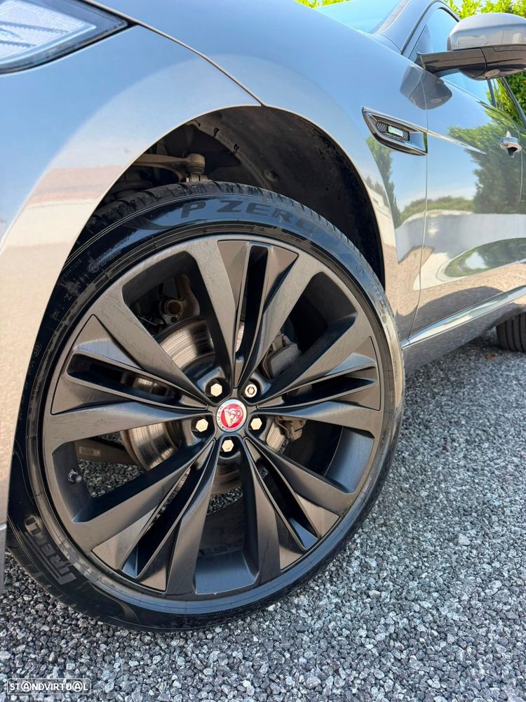Jaguar F-Pace 2.0 i4D R-Sport Aut. - 19