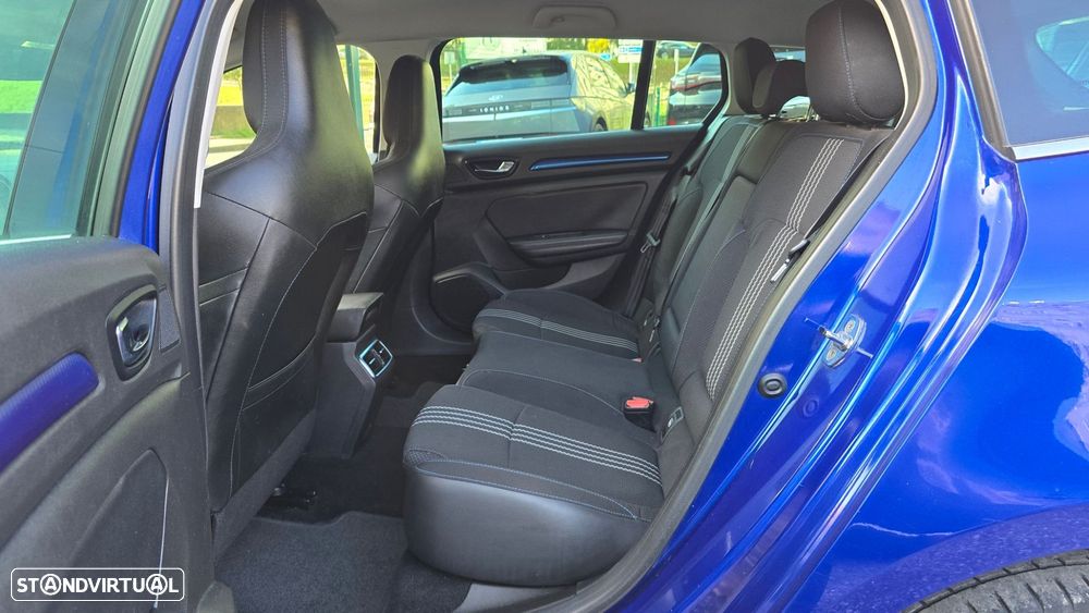 Renault Mégane Sport Tourer - 41