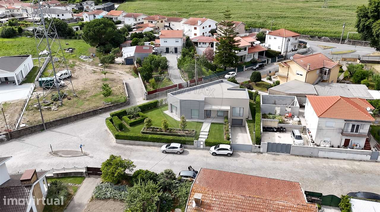 Moradia T4 para venda - Grande imagem: 3/27