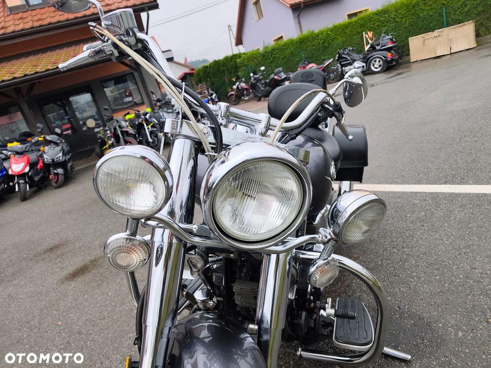Yamaha Road Star - 32
