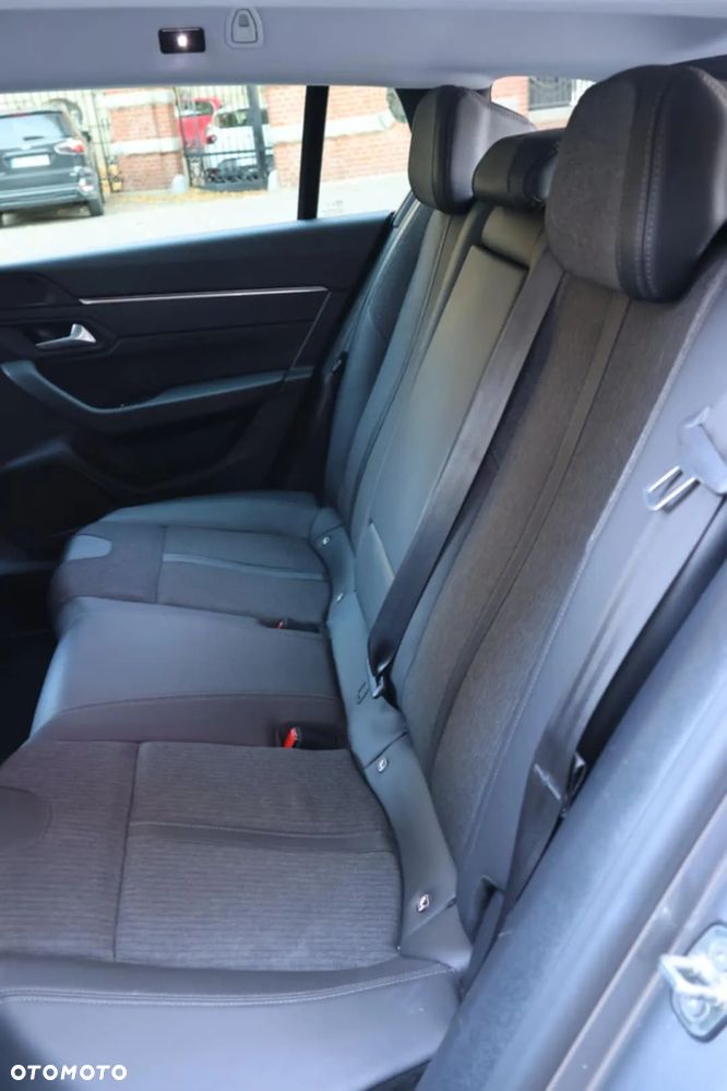 Peugeot 508 1.6 PureTech Allure Pack S&S EAT8 - 17