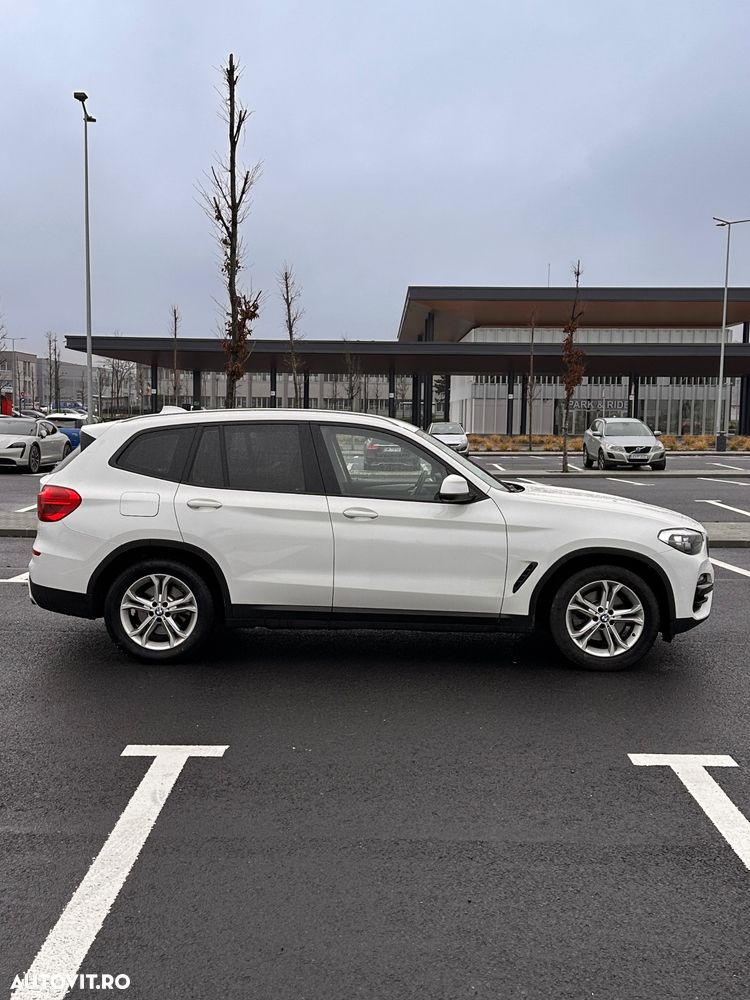 BMW X3 xDrive20d AT Advantage - 4