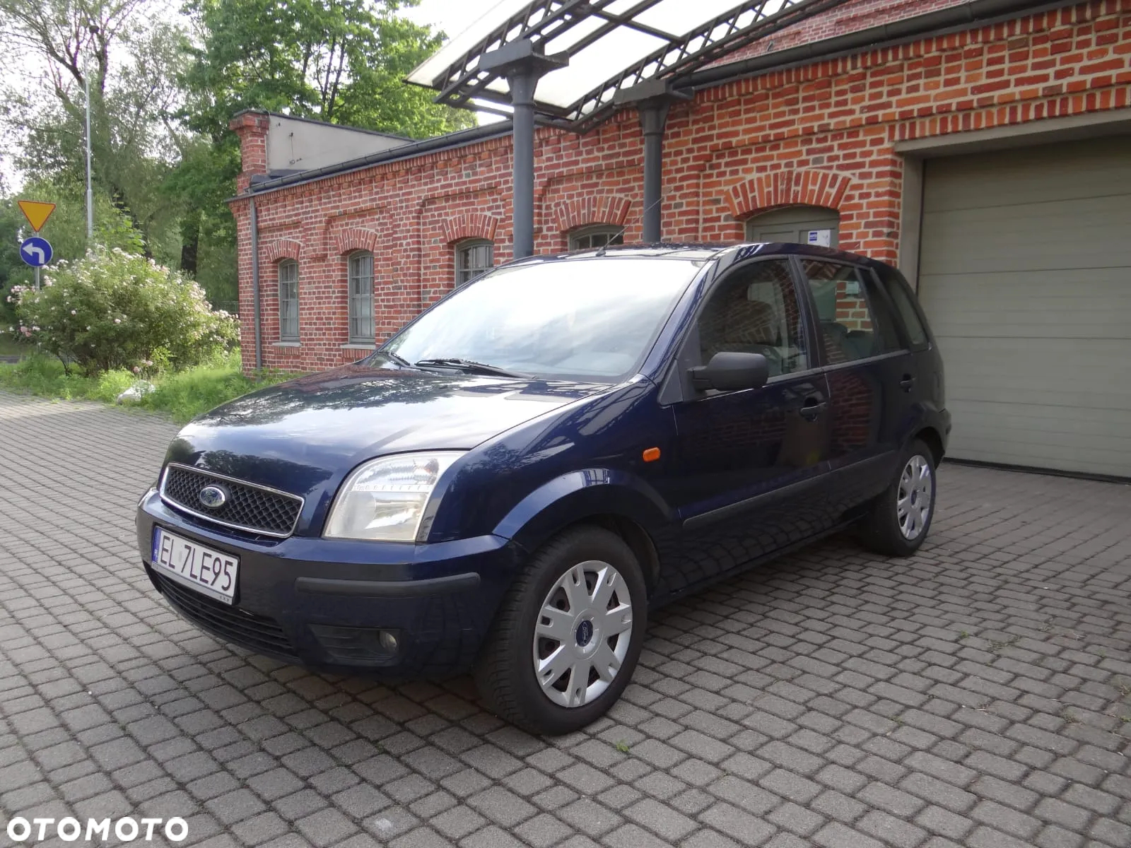 Ford Fusion 1.6 Trend - 14