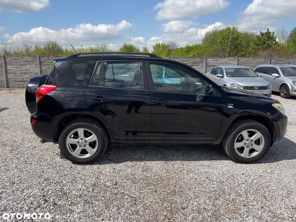 Toyota RAV4 2.2 D-4D 4x4 - 9