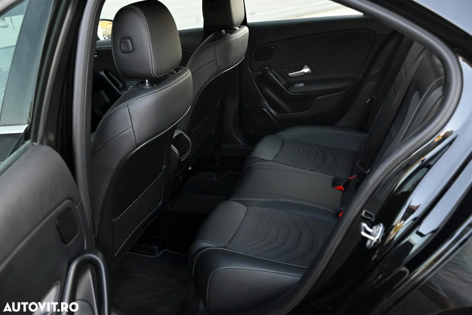 Mercedes-Benz A 200 d 4Matic 8G-DCT - 14