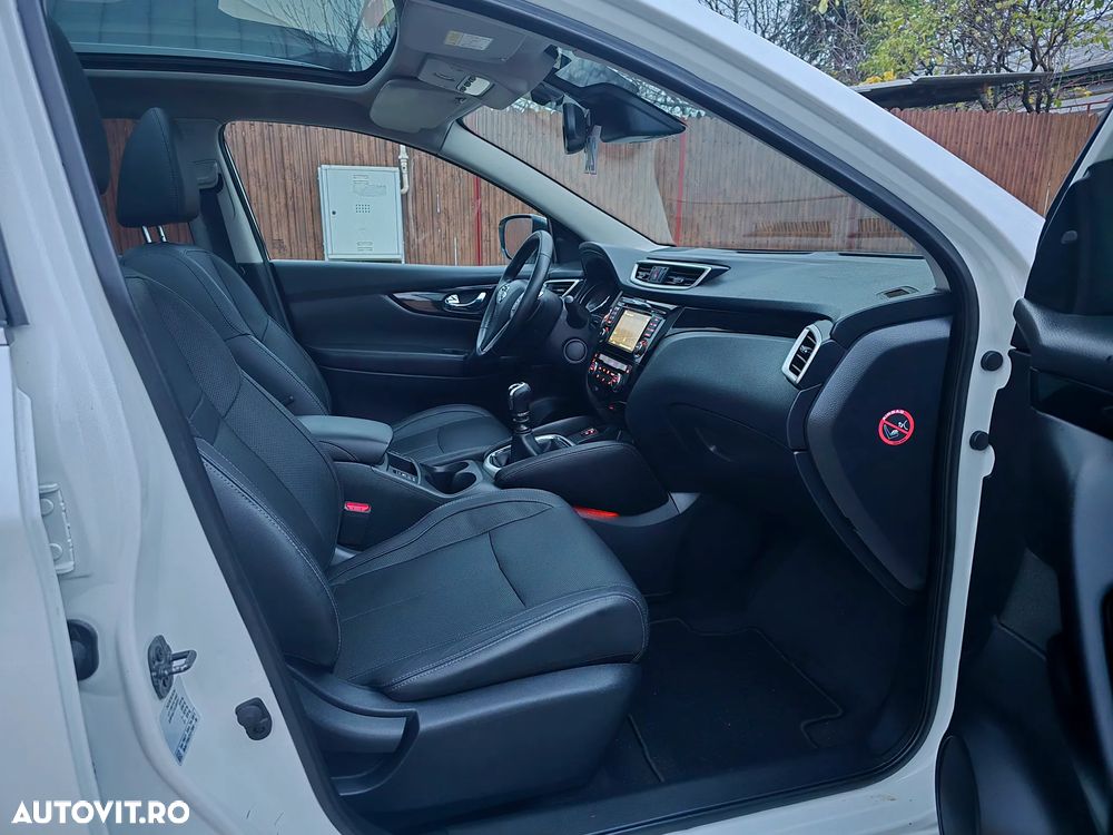 Nissan Qashqai 1.5 DCI TEKNA+ - 6