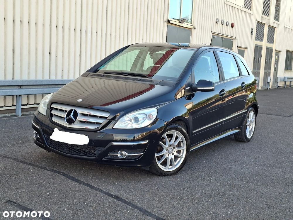 Mercedes-Benz Klasa B 180 - 1