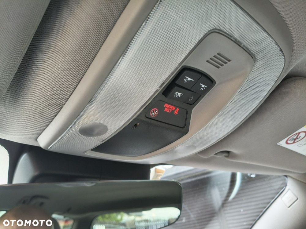 Volvo V70 - 25