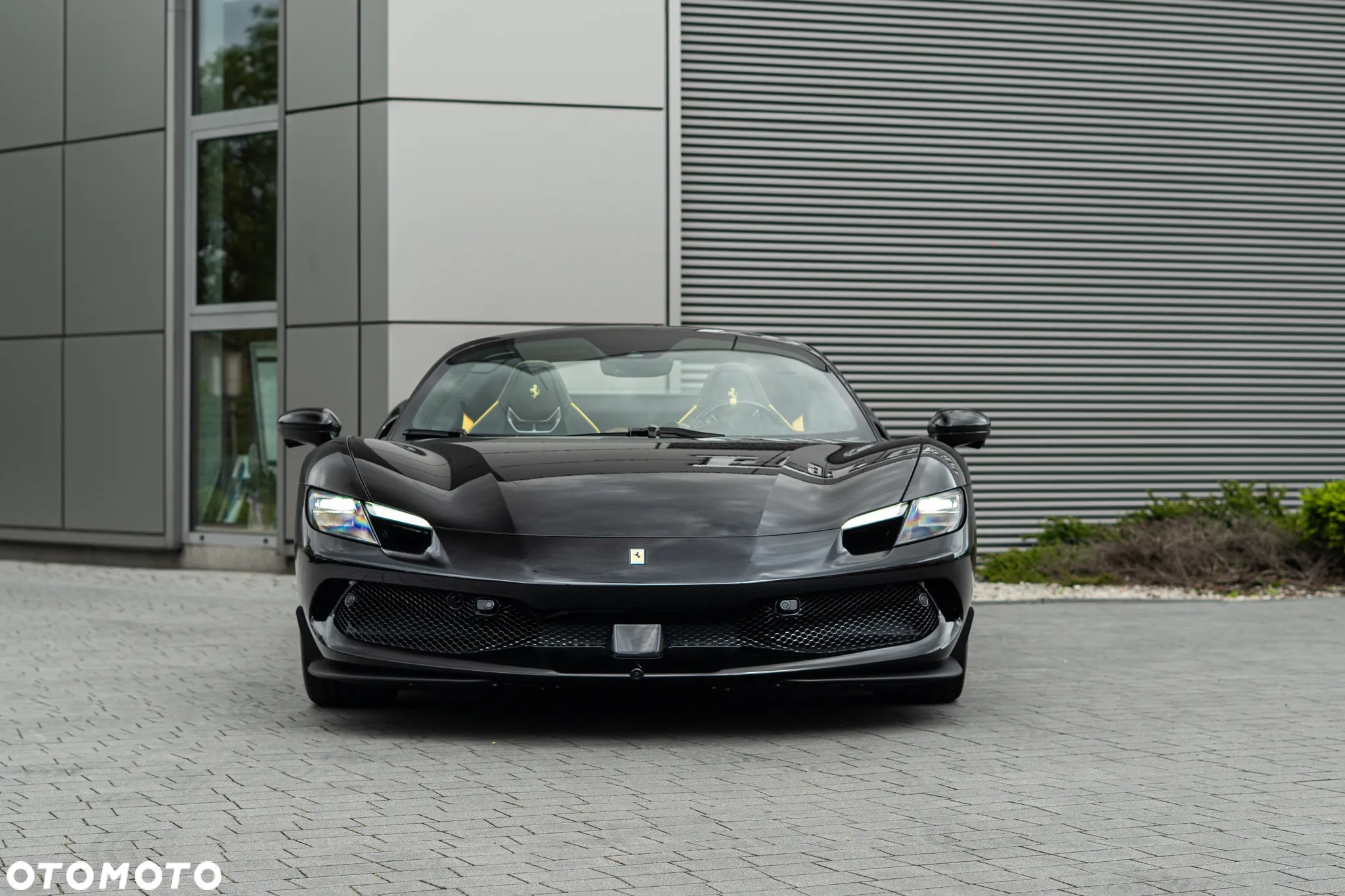 Ferrari 296 GTS - 8