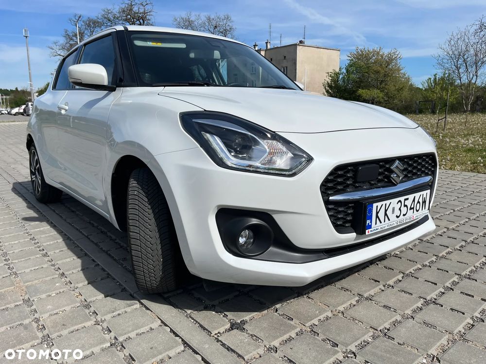 Suzuki Swift 1.2 Dualjet Hybrid CVT Comfort - 4
