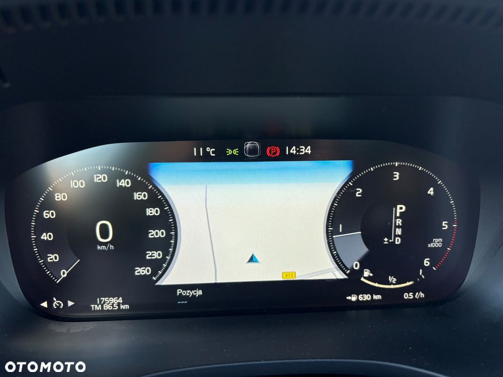 Volvo XC 60 D5 AWD Momentum - 19