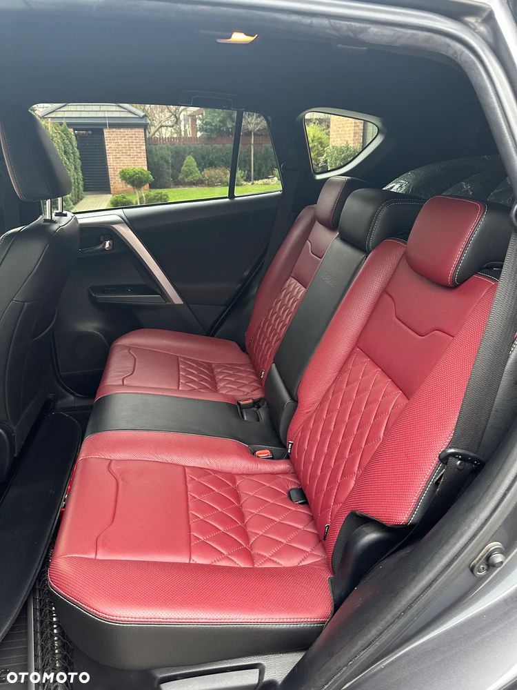 Toyota RAV4 Hybrid Prestige 4x4 - 6