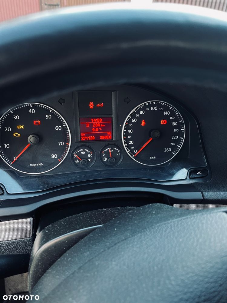 Volkswagen Golf V 1.6 Comfortline - 18