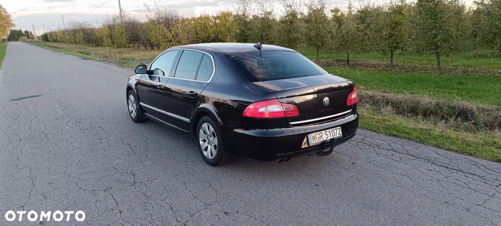 Skoda Superb 1.9 TDI Ambition - 2