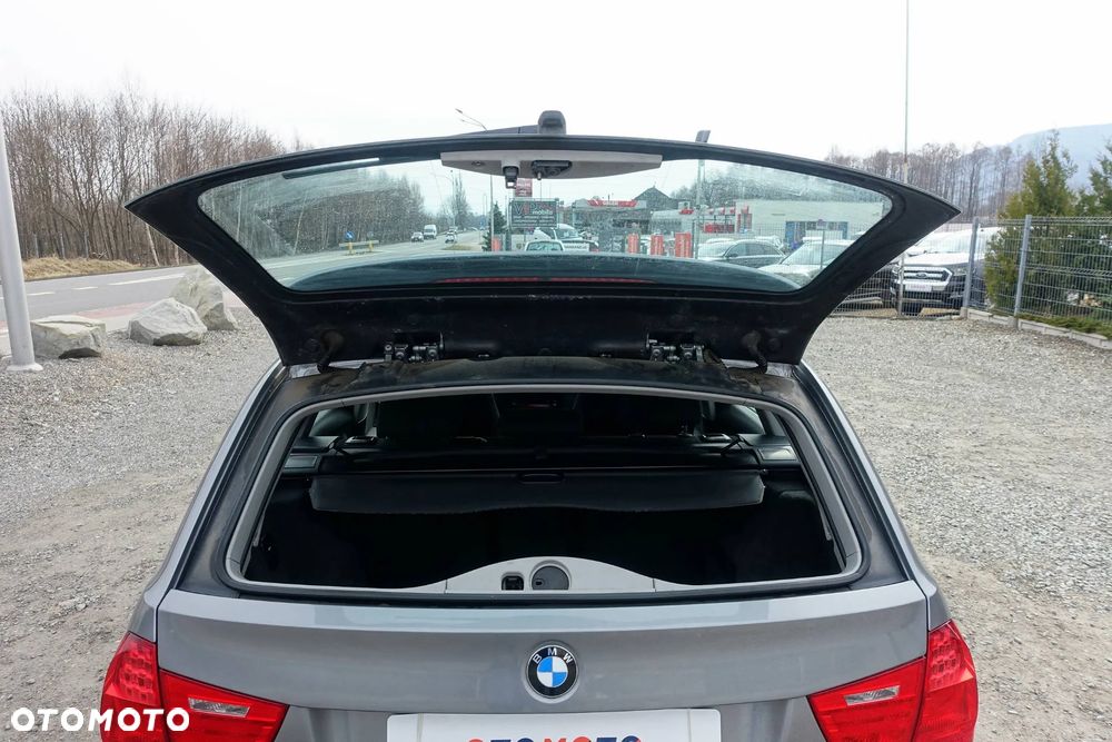 BMW Seria 3 - 29