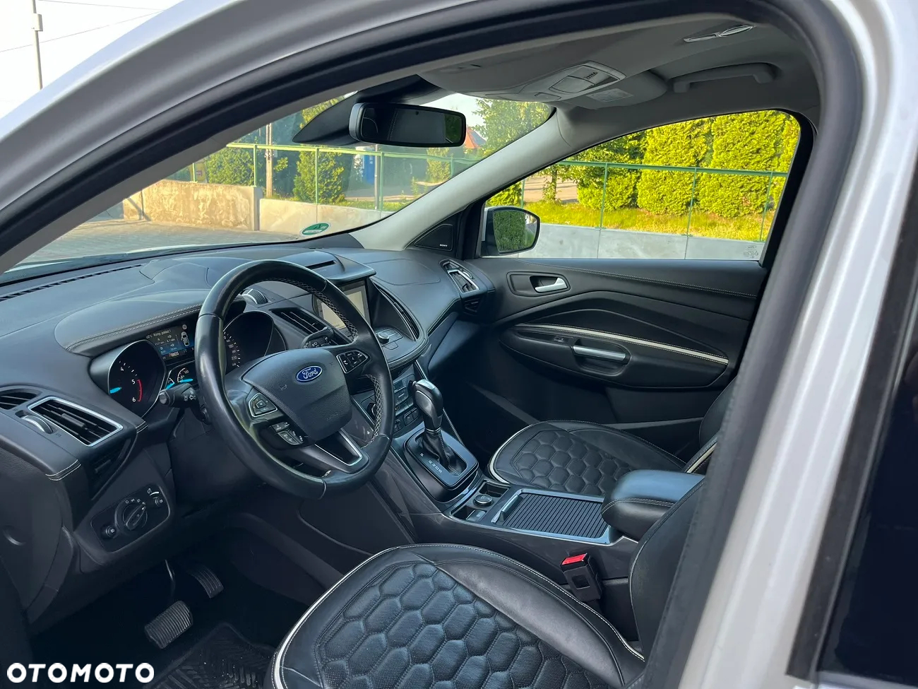 Ford Kuga 2.0 TDCi 4x4 Vignale - 8