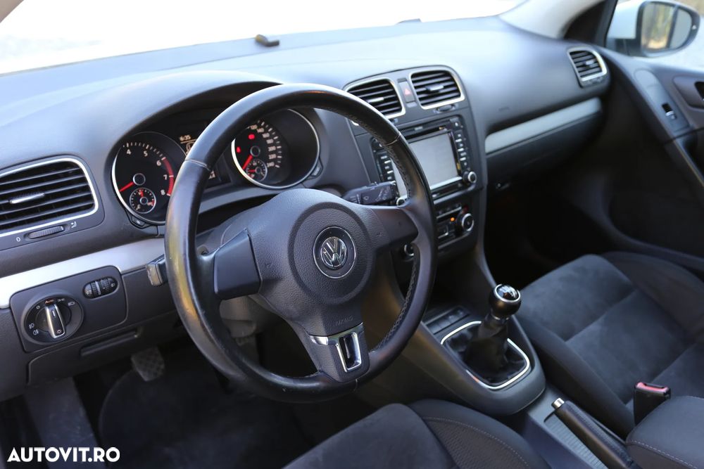 Volkswagen Golf 1.4 TSI Highline - 9
