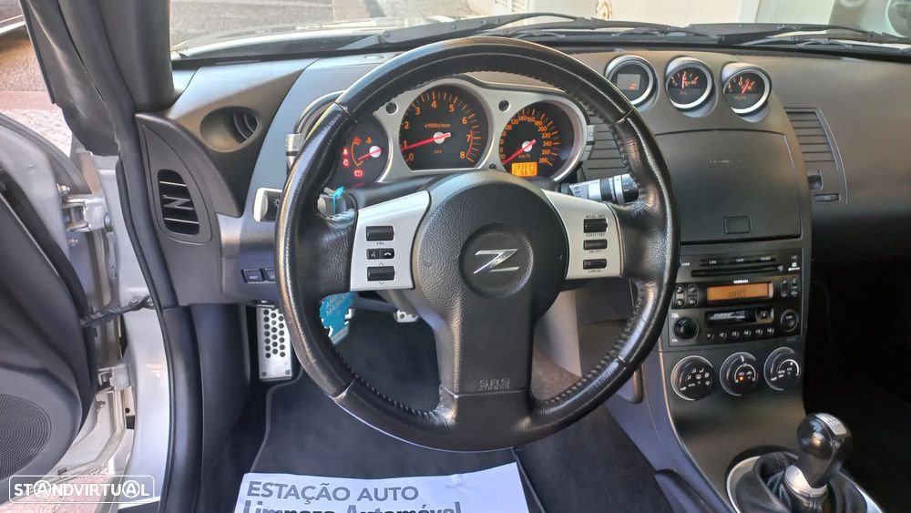 Nissan 350 Z Standard - 7