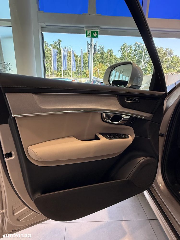 Volvo XC 90 B5 AWD MHEV Core - 11
