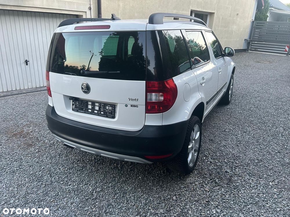 Skoda Yeti 2.0 TDI 4x4 Ambition - 12