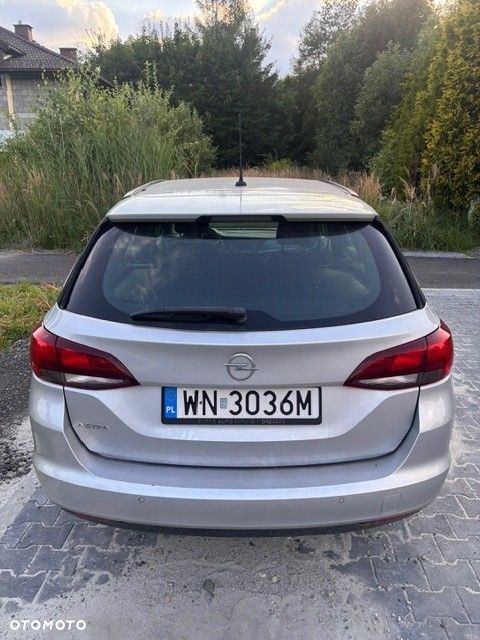 Opel Astra 1.6 CDTI Enjoy - 3