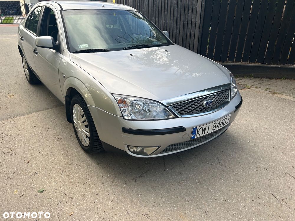 Ford Mondeo - 29