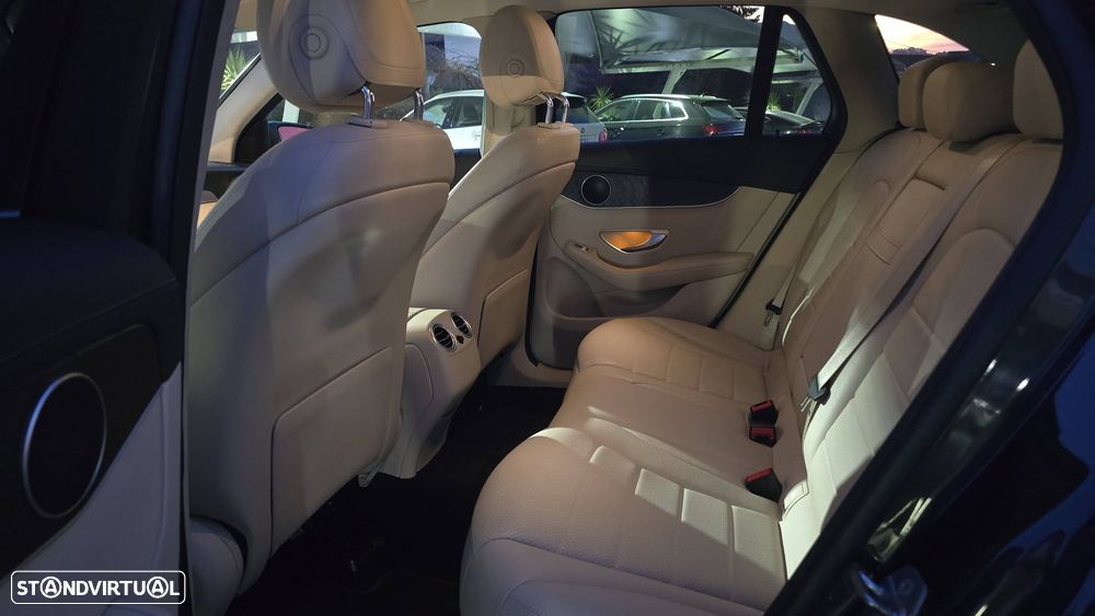 Mercedes-Benz GLC 220 d 4Matic 9G-TRONIC Exclusive - 23