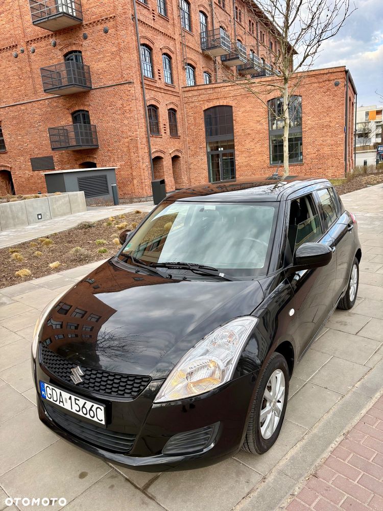 Suzuki Swift 1.2 4x4 Club - 1