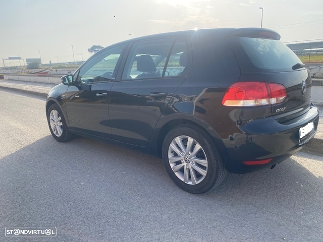 VW Golf 1.6 TDi Confortline - 13