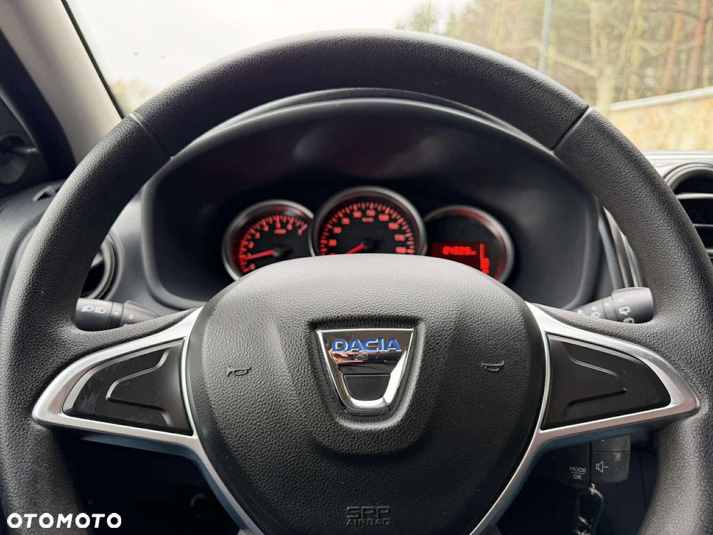 Dacia Sandero 1.2 16V Laureate - 16