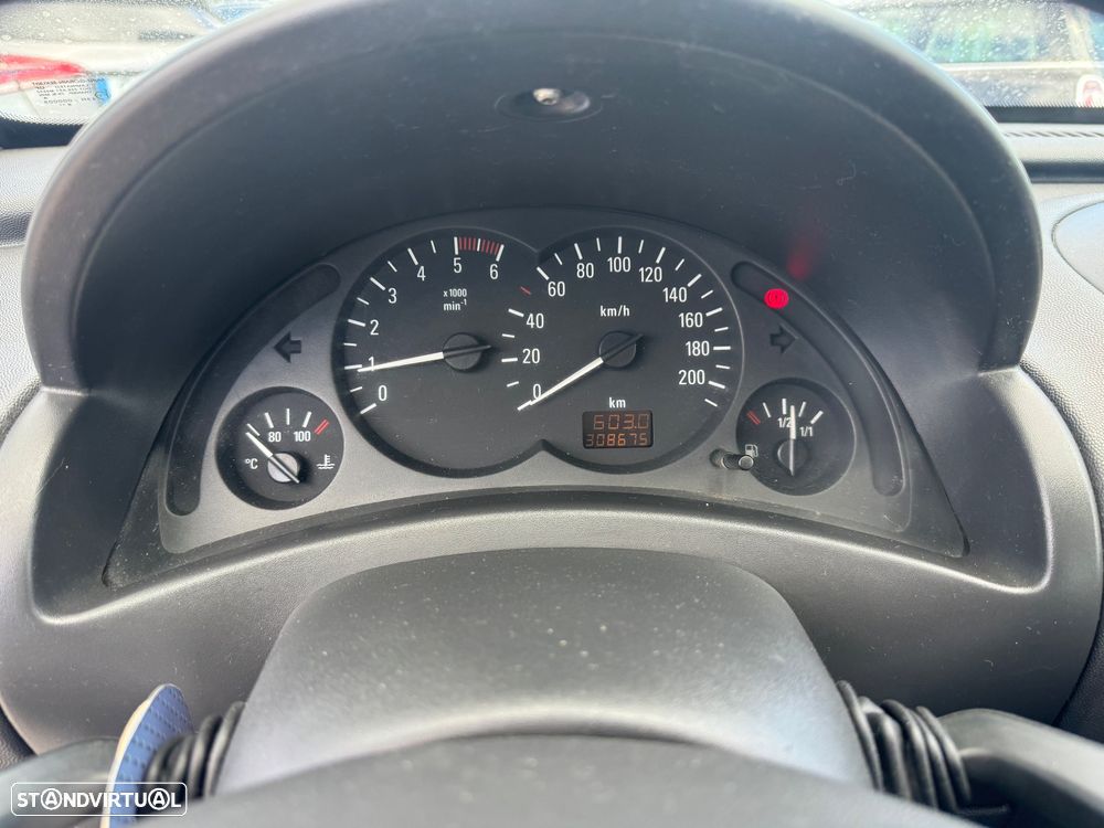 Opel Corsa 1.3 CDTi First - 15