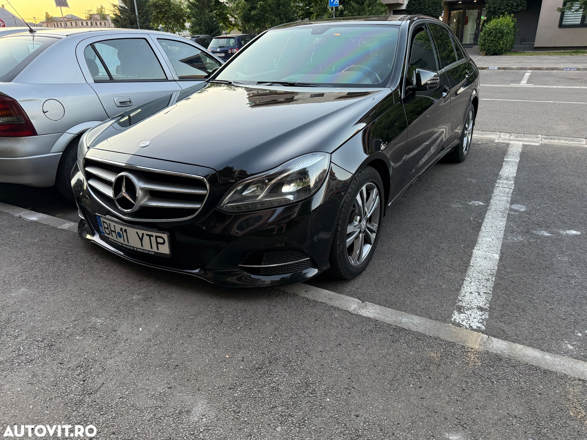 Mercedes-Benz E 220 BlueTEC 9G-TRONIC Avantgarde - 2