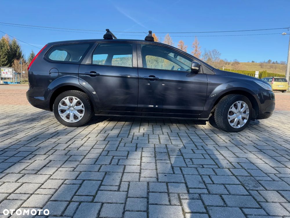 Ford Focus Turnier 1.6 TDCi Style - 8