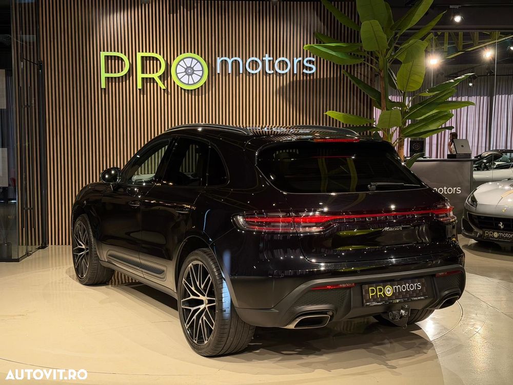 Porsche Macan T - 10