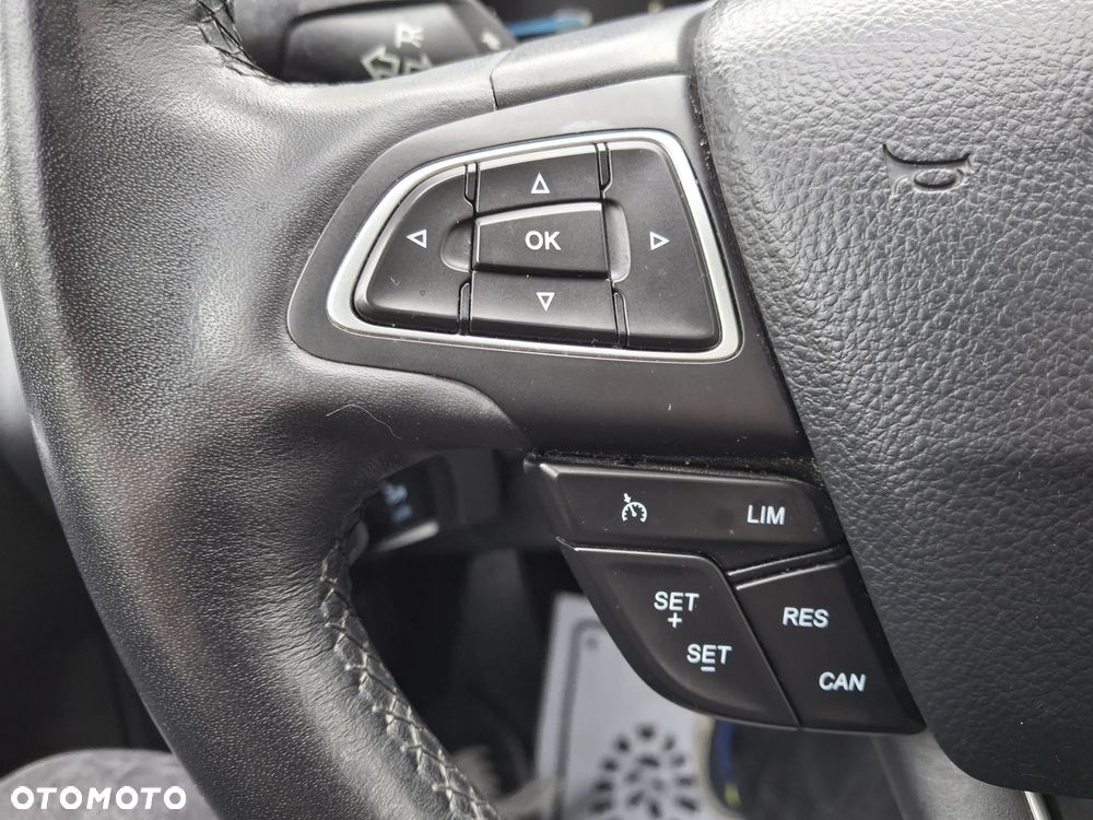 Ford Focus 1.5 EcoBlue Start-Stopp-System TITANIUM VIGNALE - 28