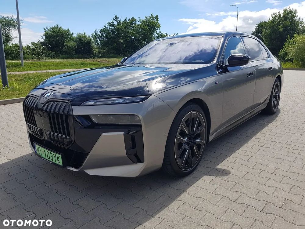 BMW i7 105.7kWh xDrive60 M Sport - 17