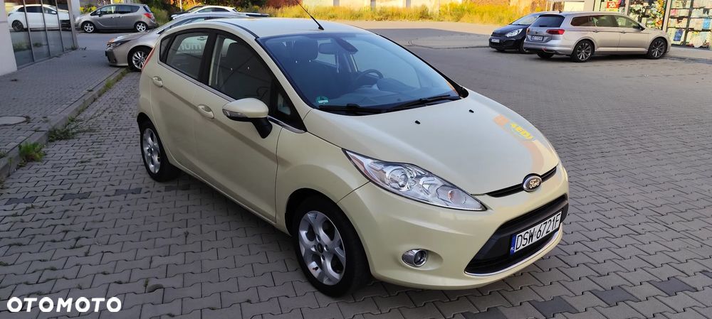Ford Fiesta 1.25 Titanium - 9