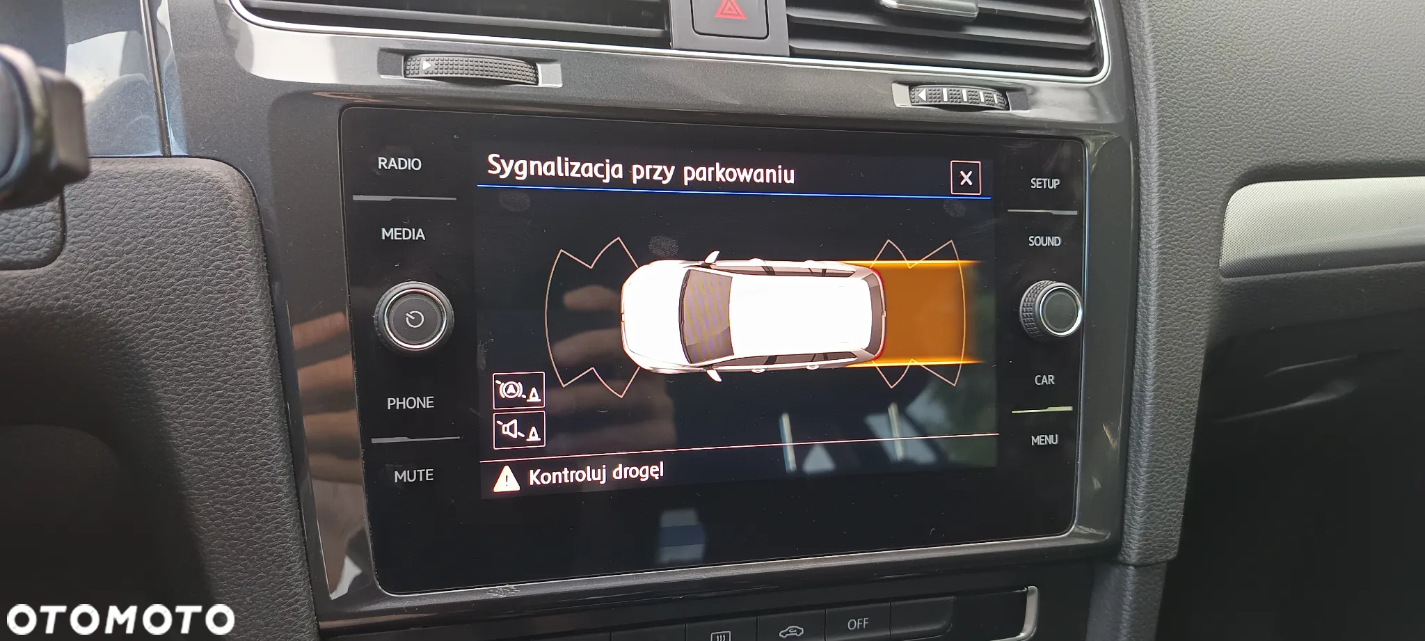 Volkswagen Golf VII 1.0 TSI Trendline - 9