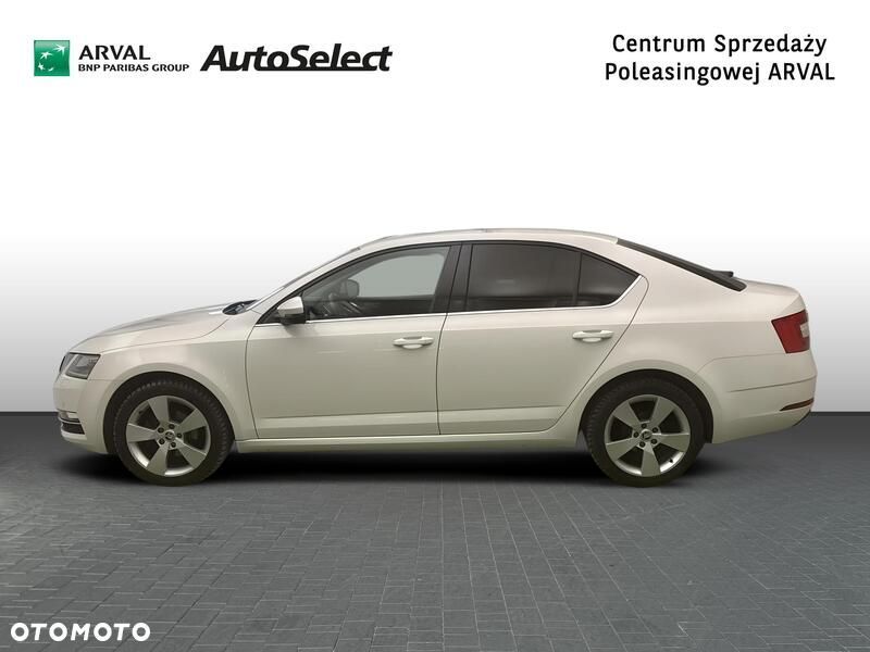 Skoda Octavia 2.0 TDI SCR Style DSG - 2