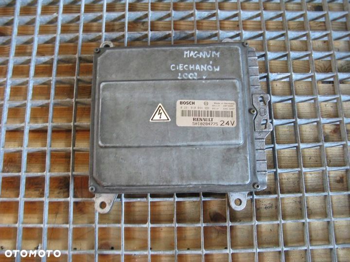 # RENAULT MAGNUM E TECH STEROWNIK KOMPUTER MODUŁ SILNIKA 0281010044 - 1