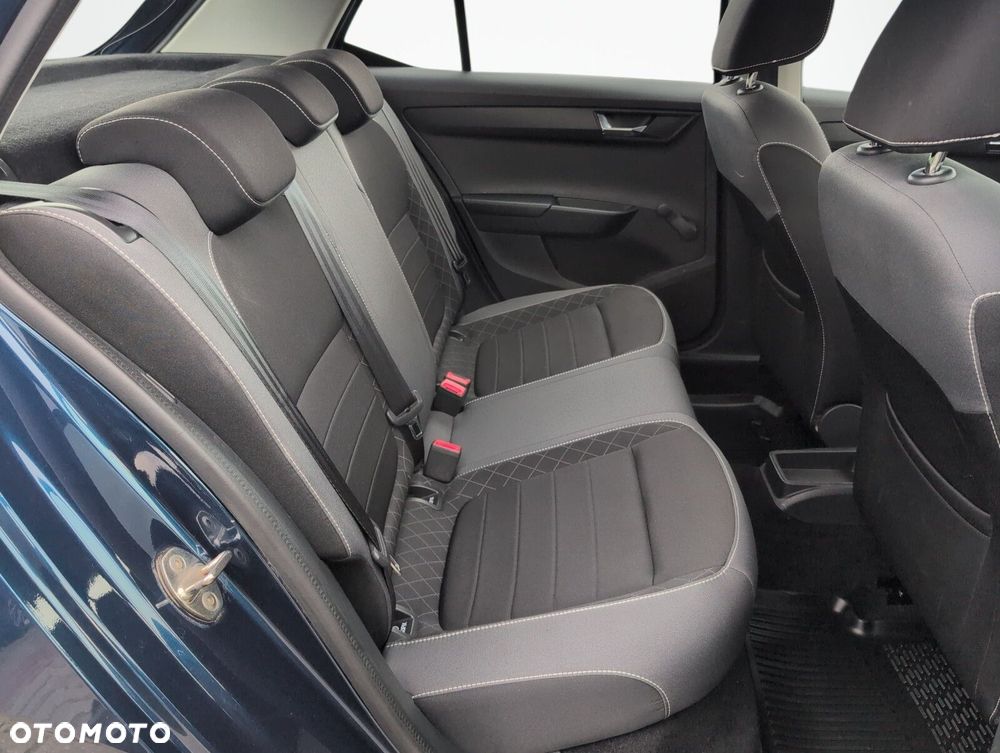 Skoda Fabia 1.0 TSI Ambition - 12