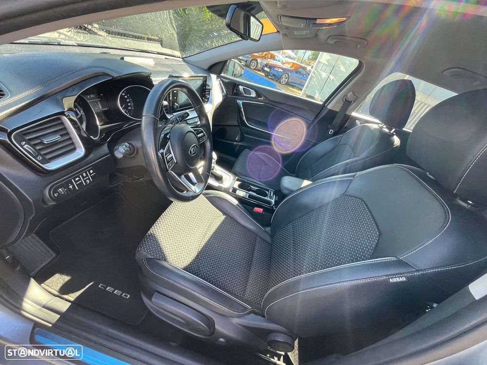 Kia Ceed SW 1.6 GDi PHEV Tech 6DCT - 23