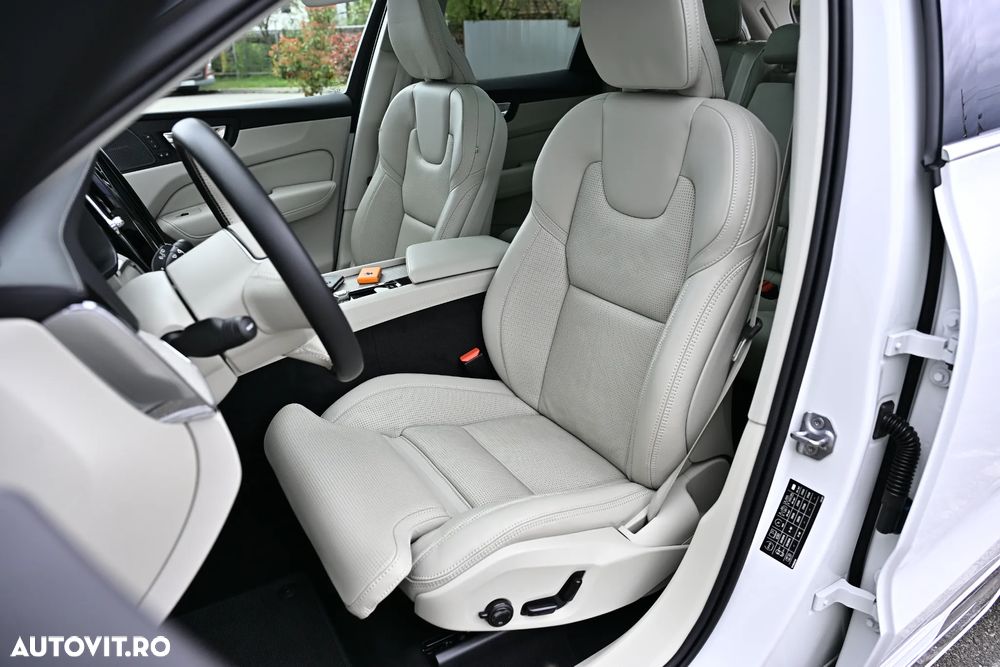 Volvo XC 60 B4 MHEV AT8 AWD Inscription - 21