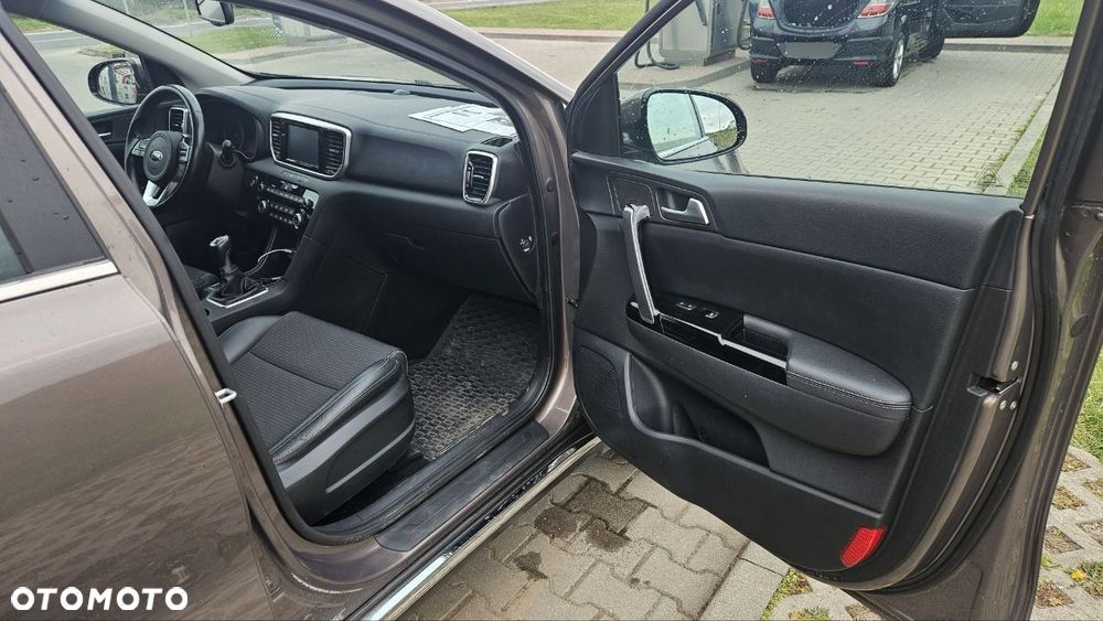 Kia Sportage 1.6 T-GDI Business Line 2WD - 7