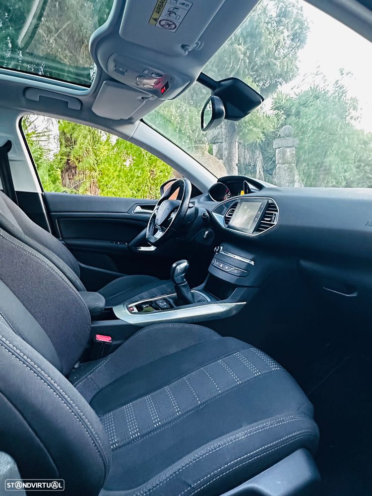 Peugeot 308 1.6 BlueHDi Allure J17 EAT6 - 14