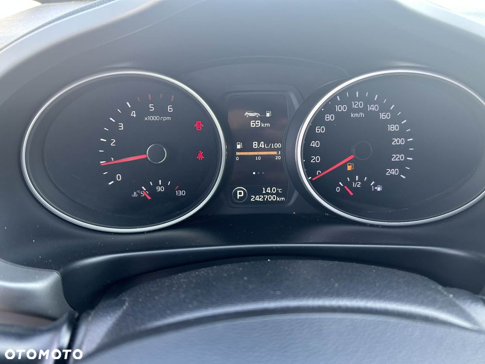 Kia Sportage 2.0 CRDI XL - 4