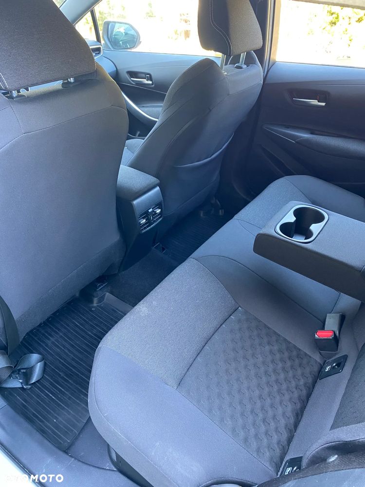 Toyota Corolla 2.0 Hybrid Comfort - 9