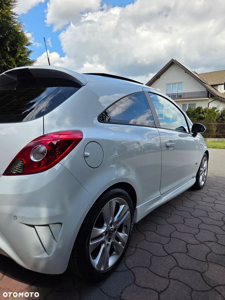 Opel Corsa - 18