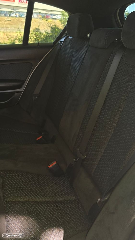 BMW 125 d Pack M - 26