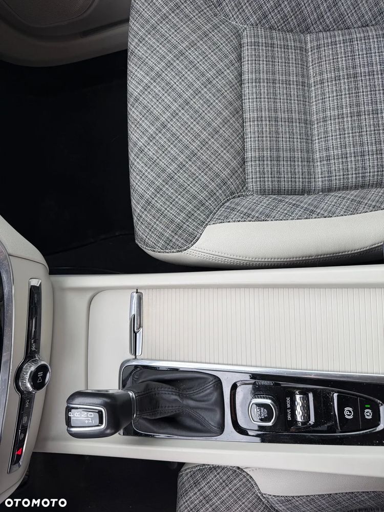 Volvo V60 - 19